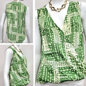 Velvet by Graham & Spencer Zita Short Sleeve Blouse in Green Size XS